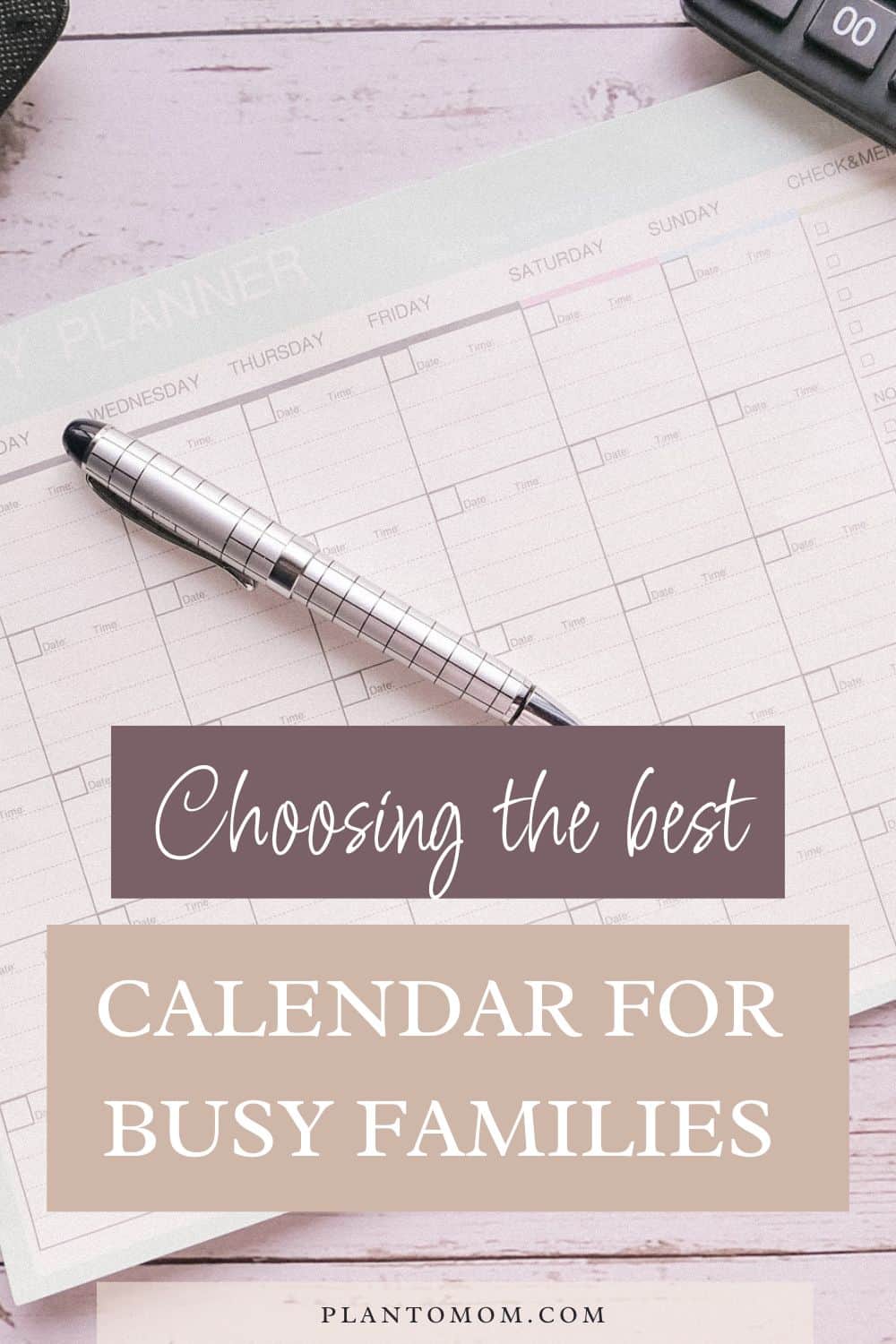 As a busy mom, keeping your family organized can feel daunting. But with the right resources, it can be made much easier. This quick guide is an overview to help you choose the best family planning wall calendar designed to keep busy families organized. Click through to the post to read more and discover how you can make family organization easy and help you achieve that balance.  